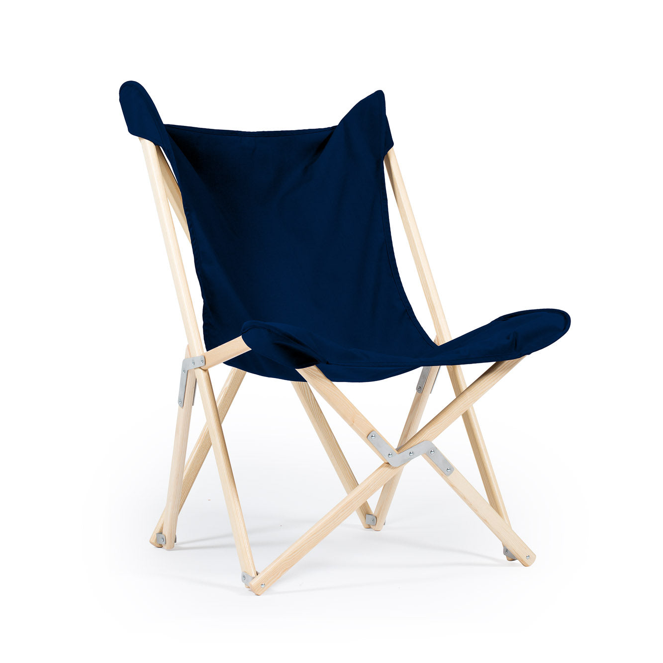 Telami Tripolina chair is the timeless folding chair, like butterfly, the iconic outdoor furniture. Relax on your sofa or on your Tripolina.